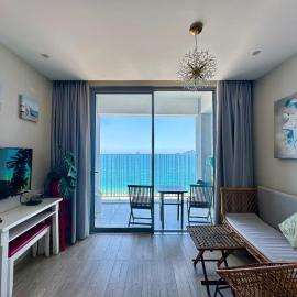 Central Beachfront Homestay Nha Trang