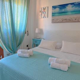 LE TERRAZZE Apartment - spacious and charming apartment near the sea and beach, close to the train station with hourly trains to Rome - Lido delle Sirene, Anzio, hotel in Anzio