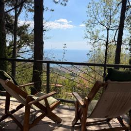 Mountain & Sea Retreat Lapcici، فندق في Lapčići