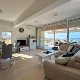 Ferienwohnung Penthouse Sunce