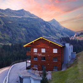 Hölderle Damüls, hotel u gradu Damuls