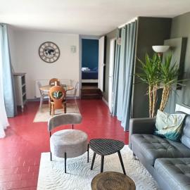 Maison les Alouettes, hotel v destinaci Nevers