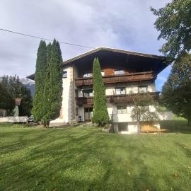 Apartment Tirol #Spielanger Hof#, готель у місті Weer