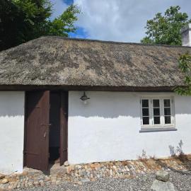 Hobbit House in Ydby, Thy, hotel sa Tvolm