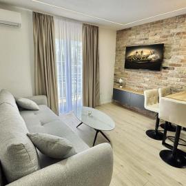 Apartments St Jakov