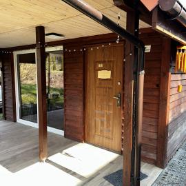 Klimatyczny Domek nad Złotym Potokiem - Góry Opawskie, hotel din Głuchołazy