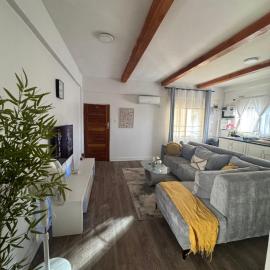 The Mallside Apartments-Roadside, Hotel in Lusaka