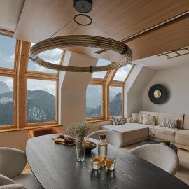 Enklawa Polany - Scenic Mountain View Retreat with Natural Pool by Downtown Apartments, hotell i Kościelisko