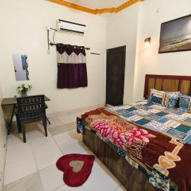 Hotel B B Pride, hotel en Raipur