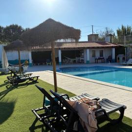 Coruche में, होटल Coruche Pool & Jacuzzi Residence - Condomínio Privado