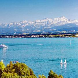 Ferienwohnung SeenSucht - direkt am Bodensee in Hagnau mit uneingeschränktem Seeblick, Balkon & Seezugang