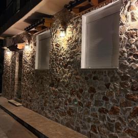 Stone house 48 m, hotel a Akharnaí