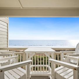 Beach Retreat by Oak Island Accommodations