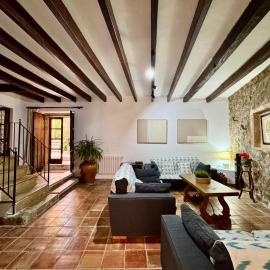 Calvario Townhouse by rentavillamallorca