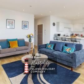 Culver Coast Apartment