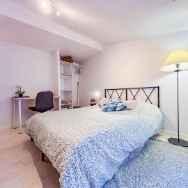 Studio cosy sous les toits en plein centre-ville