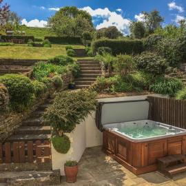 4 Bed in Bridport oc-dc195, Hotel in Loders