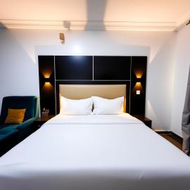 Aotel Hotel Lagos Crescent, hotel in Ikeja