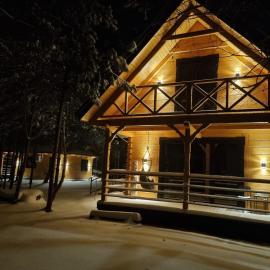 Domki Wzgórze Kamień, hotell sihtkohas Józefów