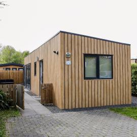 Chalet met hottub & omheinde tuin Zeeland VP090