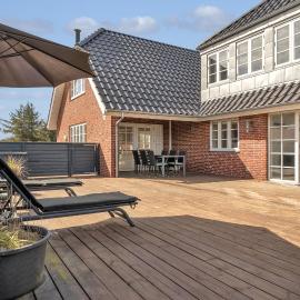Klithuset, hotel u gradu Henne Strand