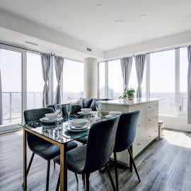 Open concept with city views, hotel in Kitchener