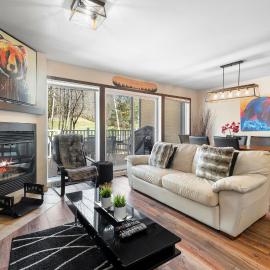 Townhouse With Free Shuttle To Tremblant Resort
