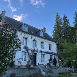 Maison de caractère au calme en pleine campagne、Rollancourtのホテル