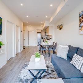 키치너에 위치한 호텔 Stylish Open Concept Condo with Gym