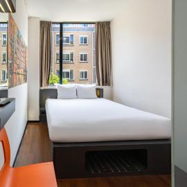 easyHotel Amsterdam City Centre South