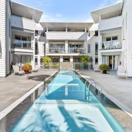 Paihia Central 2 bedroom Apartment with Pool