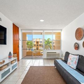 Villa Paula - 2 bedroom apartment in the best location @ La Parguera, Hotel in La Parguera