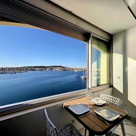 240 Magnifique Appart Deluxe vue mer