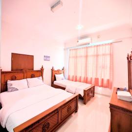 Mama Nusantara Hotel, hotell i Jertih