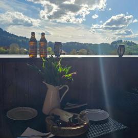 Sonnen-Juwel - Hallenbad, Sauna-2 getrennte Schlafbereiche, inklusive Bettwäsche, Handtücher, tolle Kinderausstattung, hotel in Missen-Wilhams
