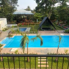 Paravūr में, होटल Kaveri Pool Pavilion