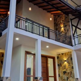 OASIS Victoria Lounge! โรงแรมในKandy