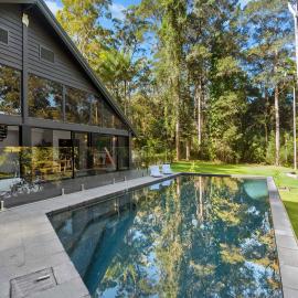 Mabel Perfect Noosa Hinterland Gem with Heated Pool, готель у місті Doonan