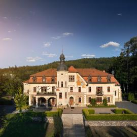 Wellness & spa hotel Augustiniánský dům – hotel w mieście Luhačovice