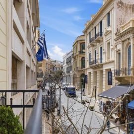Hospi Living Empire Suites