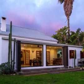 22 Van Wijk Street Tourist Accommodation, hotel in Franschhoek