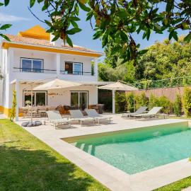Villa Vintage, By Home Match