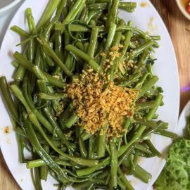 EBAN FARMSTAY- Măng đen, hotel in Chương Nghĩa