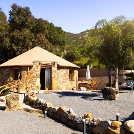 Pinnettu Sa Rosa - Jacuzzi & Relax Deluxe, hotel in Quartu SantʼElena