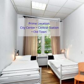 Warsaw Hostel Centrum Private Rooms & Dorms, khách sạn ở Warsaw