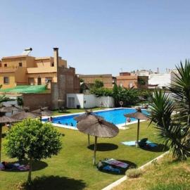 Apartamento 3 dormitorios en Sevilla con piscina, hotel La Algabában