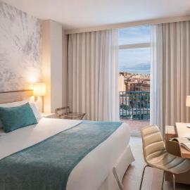 Salles Hotel Málaga Centro, hotel en Málaga