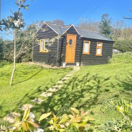 The Orchard Cabin, hotel in Cardington