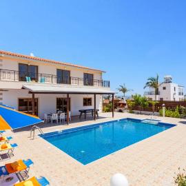 Villa Angela Coral by Villa Plus
