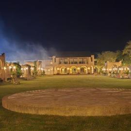 Nirva Club and Resort by Siara, hotel a Modāsa